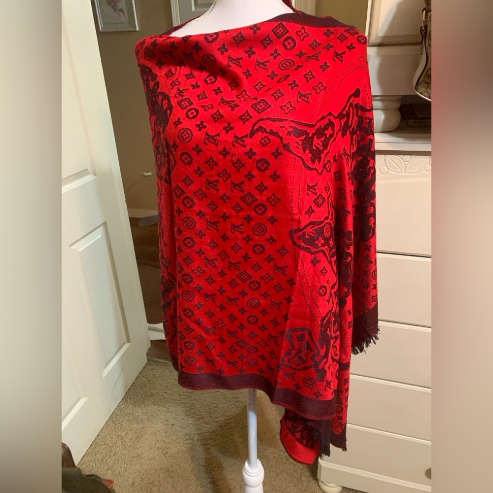 “Louis Vuitton” Scarf shawl 68"x27"